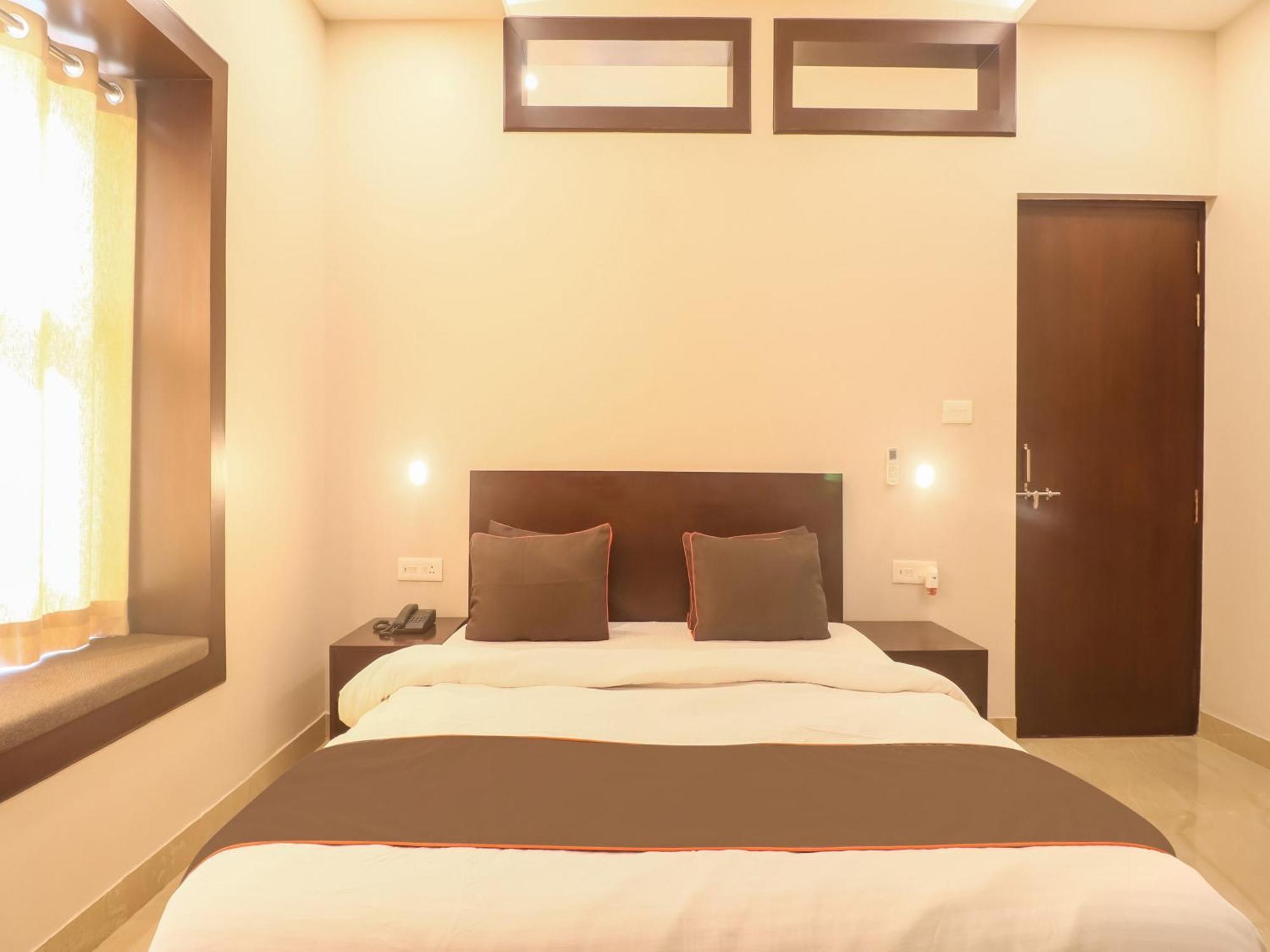 Townhouse Amaraa Farms Near Lulu Hypermarket Lucknow Ngoại thất bức ảnh