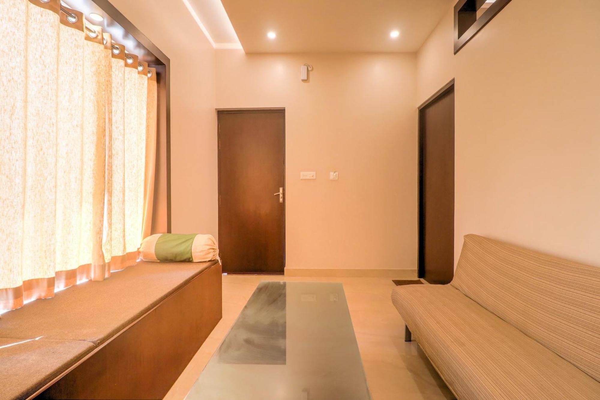 Townhouse Amaraa Farms Near Lulu Hypermarket Lucknow Ngoại thất bức ảnh